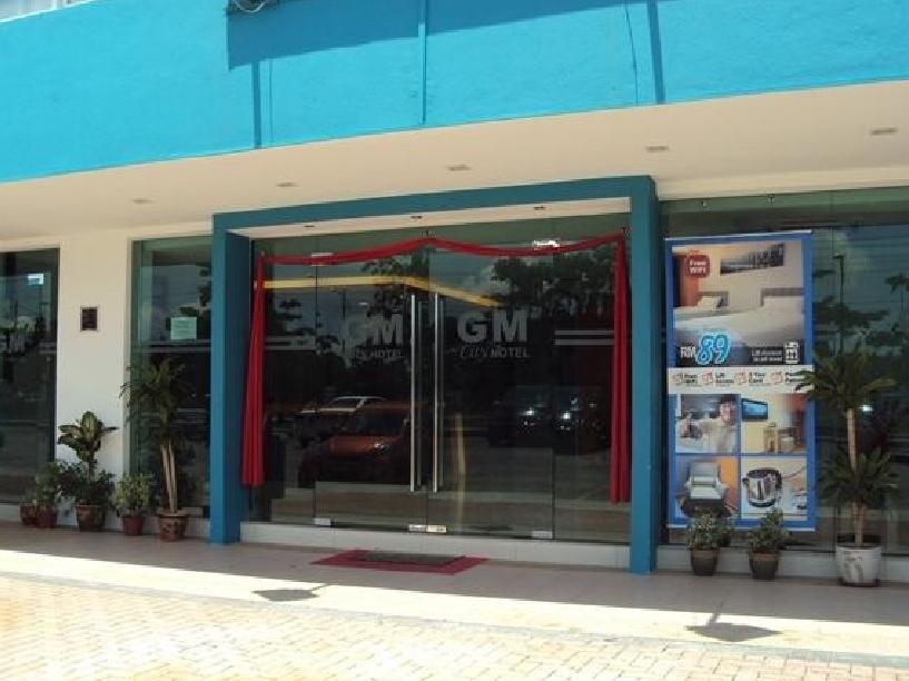 Gm City Hotel Klang Exteriör bild